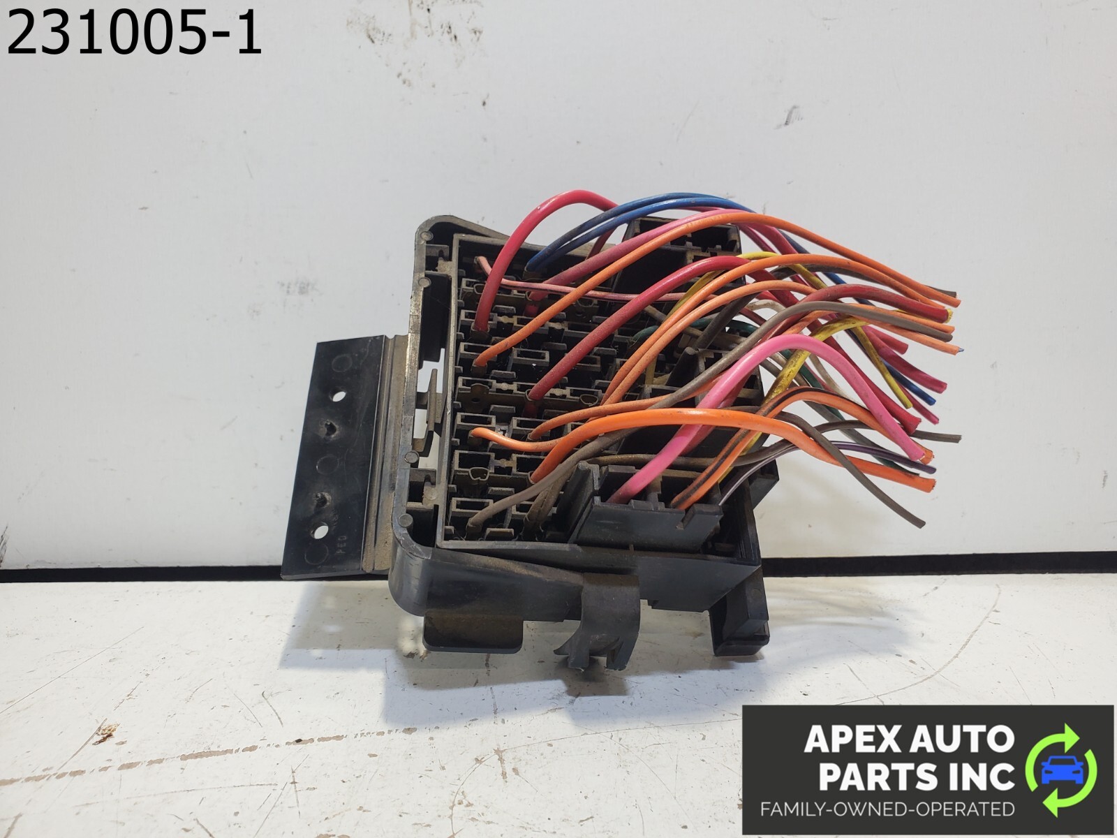 OEM Pontiac Fiero 1985 UNDER DASH CABIN FUSE BOX - Image 6