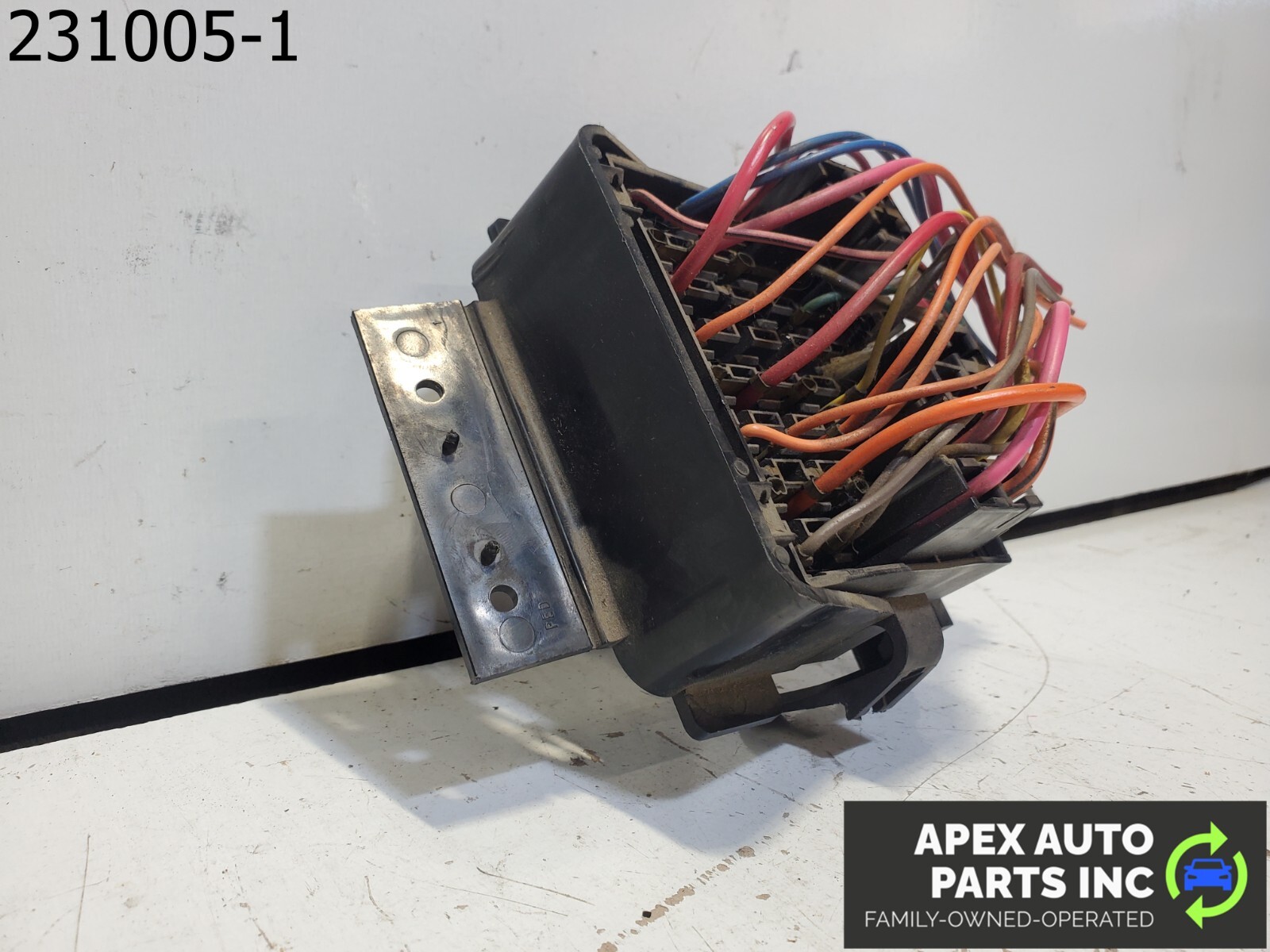 OEM Pontiac Fiero 1985 UNDER DASH CABIN FUSE BOX - Image 7