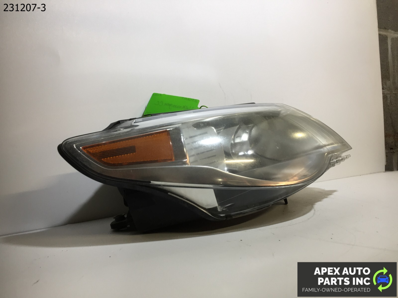 OEM Volkswagen CC 2012 FRONT RIGHT RH PASSENGER SIDE HEAD LIGHT LAMP - Image 3