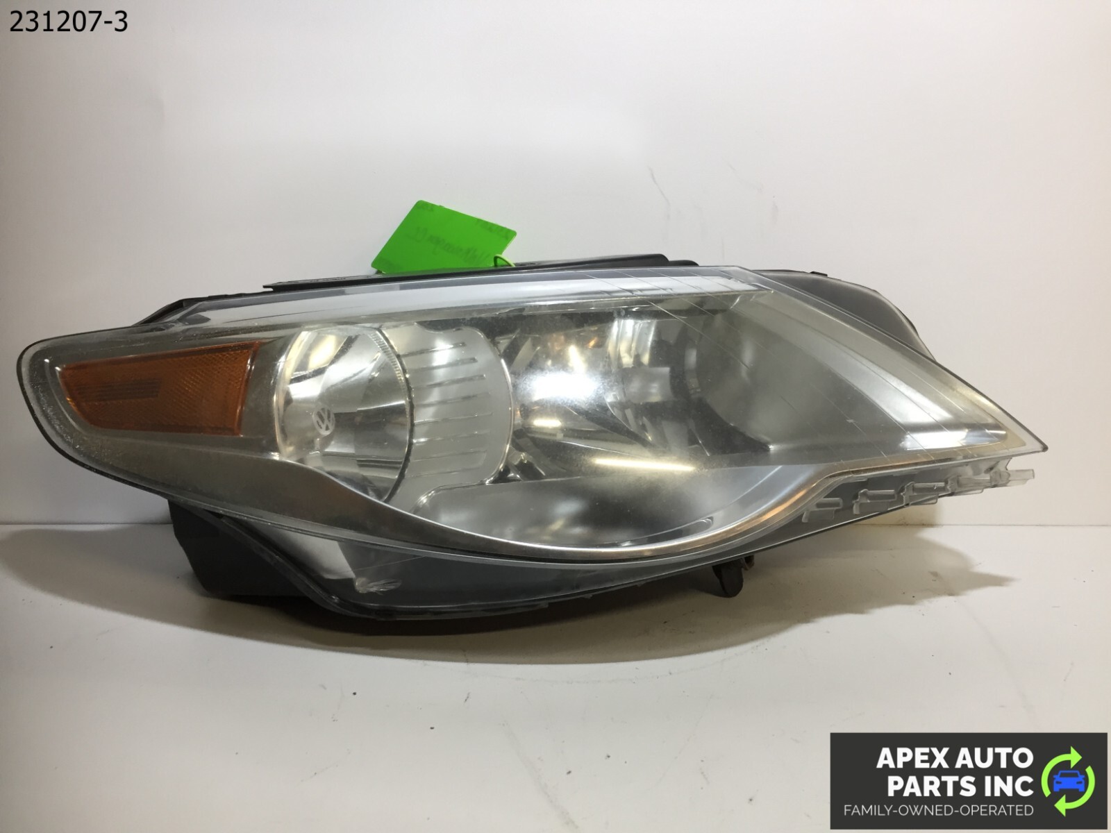 OEM Volkswagen CC 2012 FRONT RIGHT RH PASSENGER SIDE HEAD LIGHT LAMP