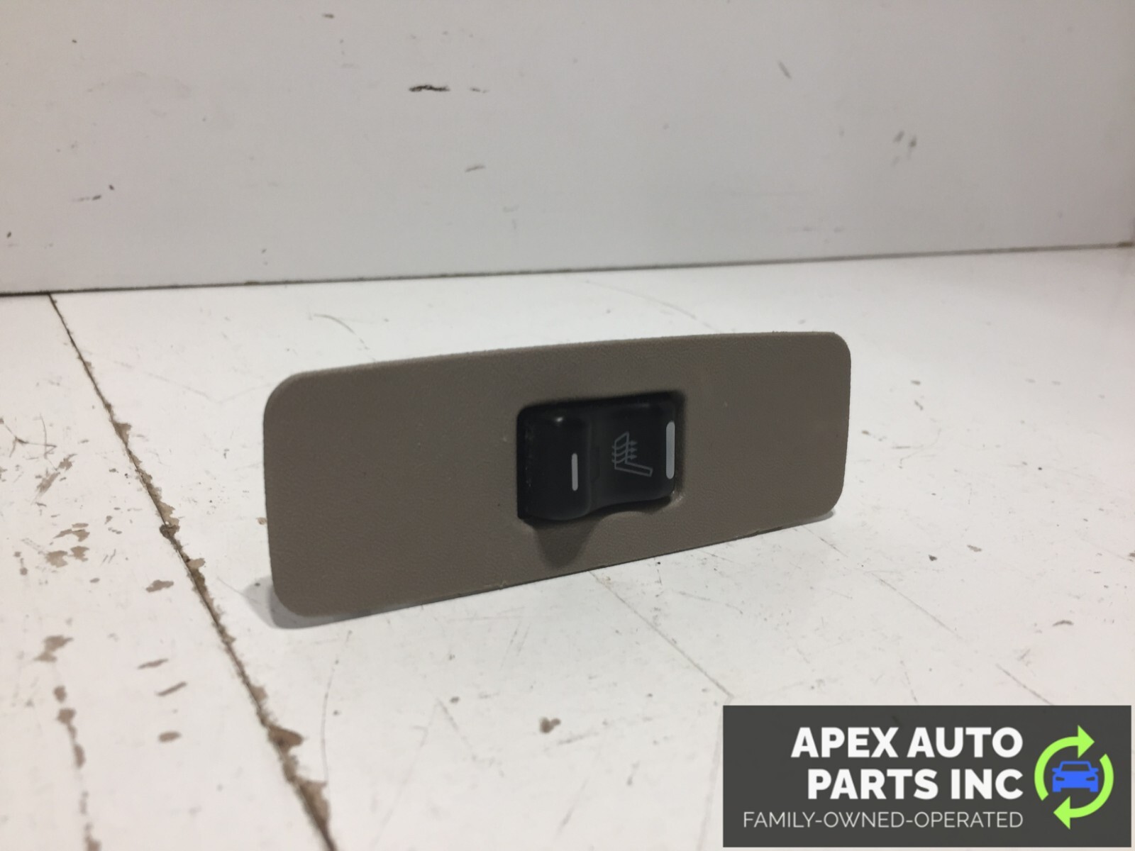 2004 2005 2006 Nissan Quest DRIVER Heated Seat Switch Button Tested OEM - Image 3