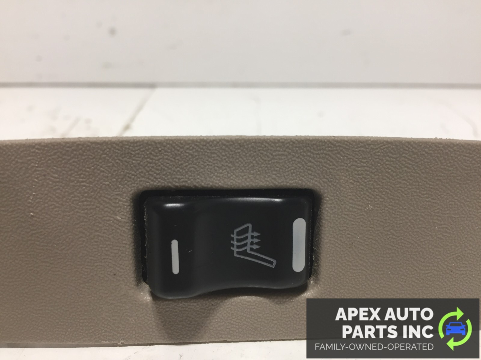 2004 2005 2006 Nissan Quest DRIVER Heated Seat Switch Button Tested OEM - Image 9