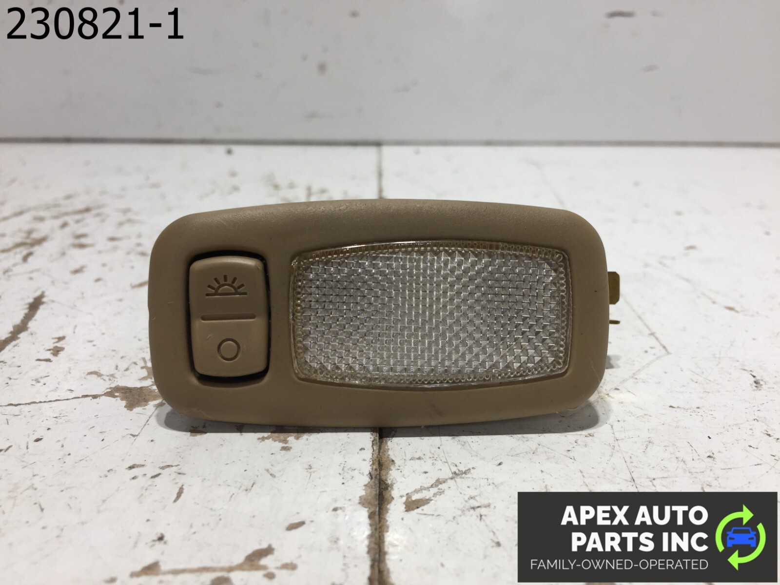 2011 - 2014 Hyundai Sonata Overhead Interior lamp with Light Switch 6825D