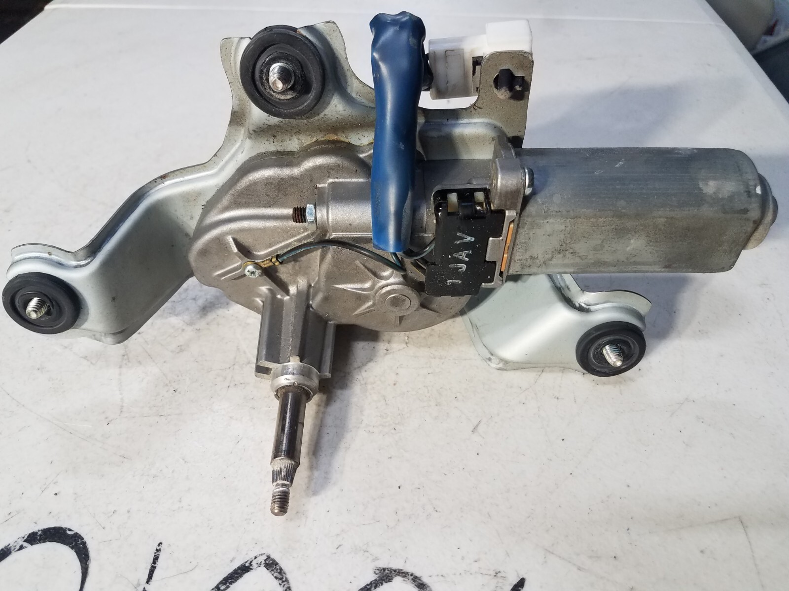 2013 - 2017 Hyundai Elantra GT Rear Wiper Motor Assembly OEM 98700A5000 - Image 5