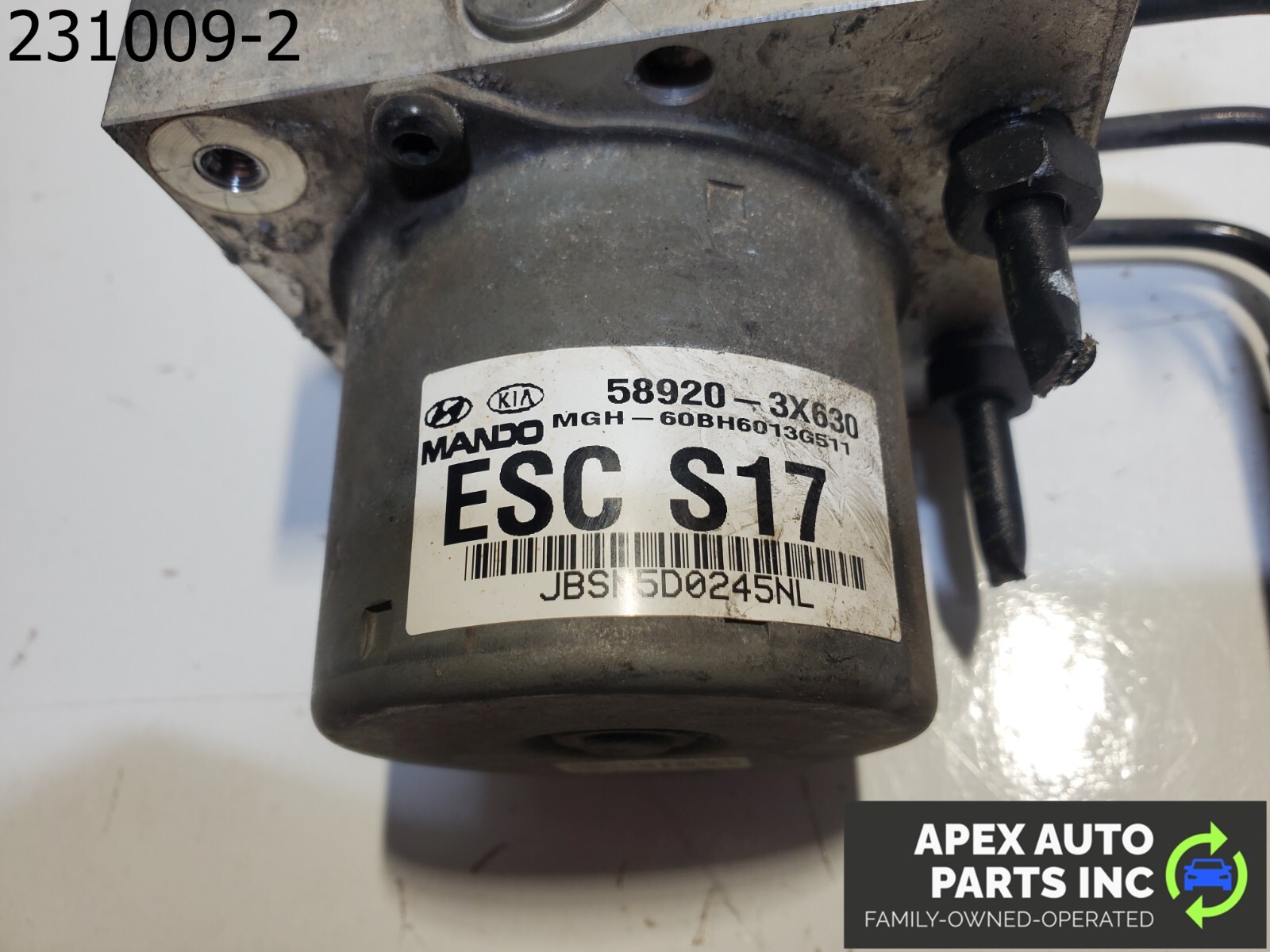 2014-2016 Hyundai Elantra Abs Pump Control Module NIMTW - Image 9