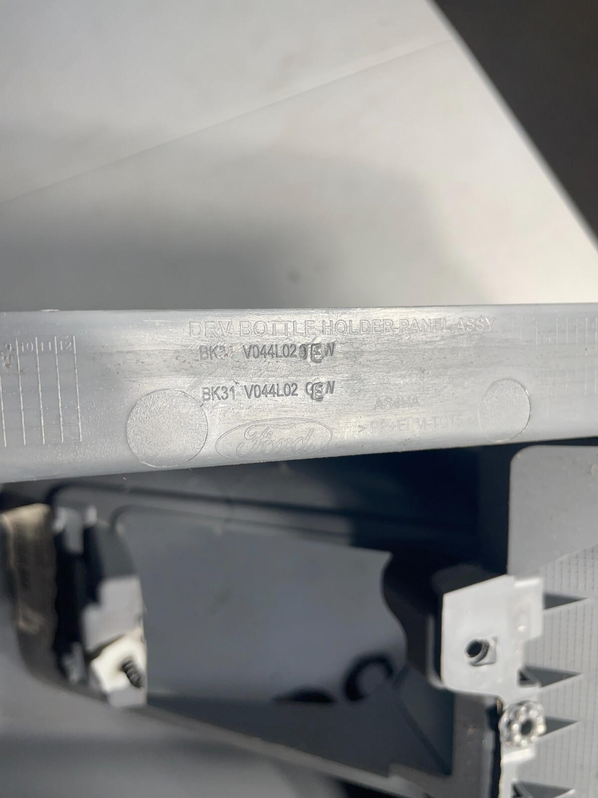 2015-2019 OEM FORD TRANSIT-150 DASHBOARD LEFT LOWER TRIM CUP HOLDER BK31V044L02 - Image 8