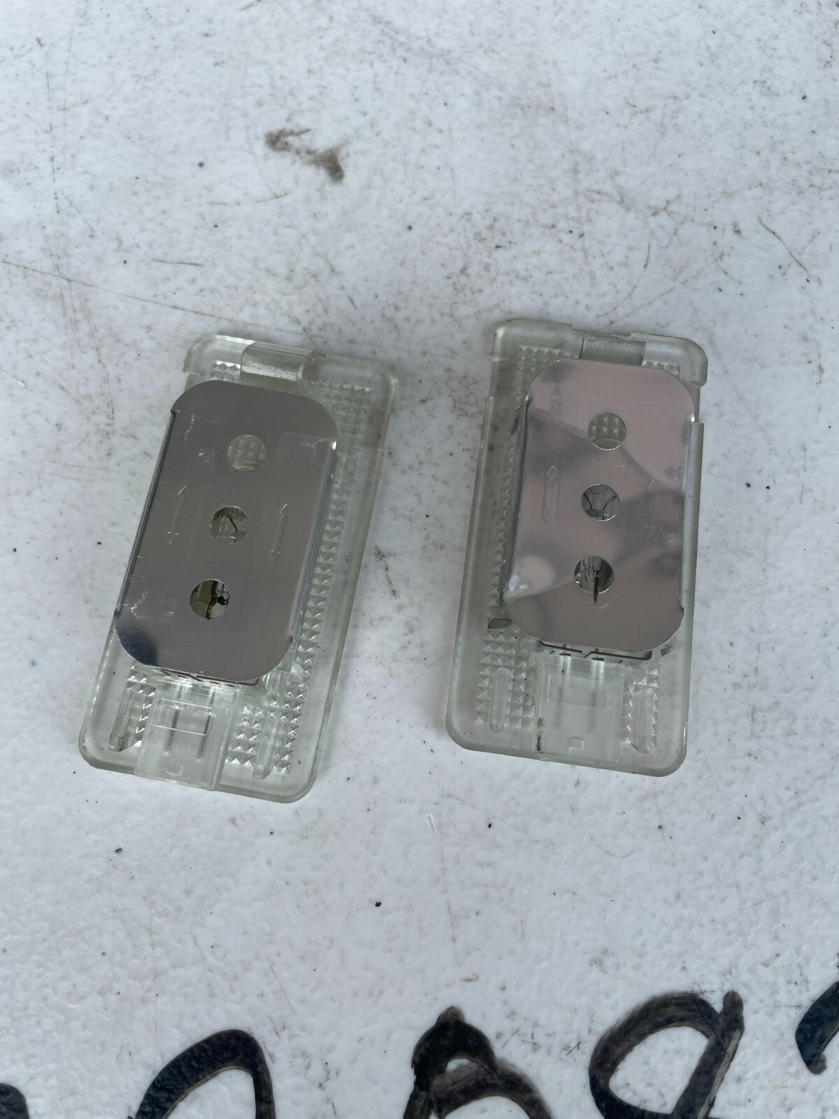 BMW Trunk Light Clear Lens Interior Lamp X5 E53 Z8 63316962044 OEM - Image 5