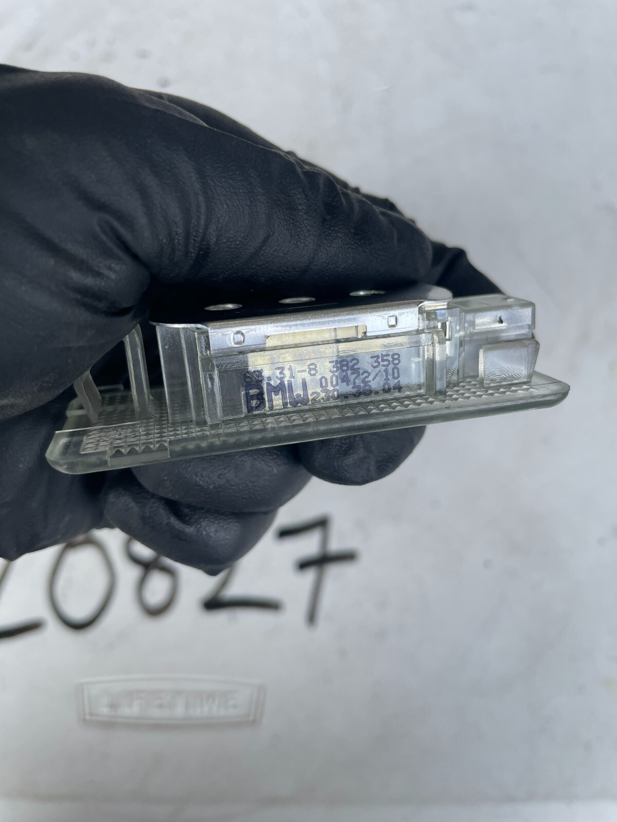 BMW Trunk Light Clear Lens Interior Lamp X5 E53 Z8 63316962044 OEM - Image 7