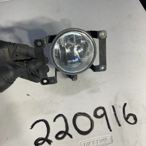 DRIVER LH Left CORNER/PARK LIGHT FOG-DRIVING BUMPER MOUNTED 2005-2009 TUCSON OEM