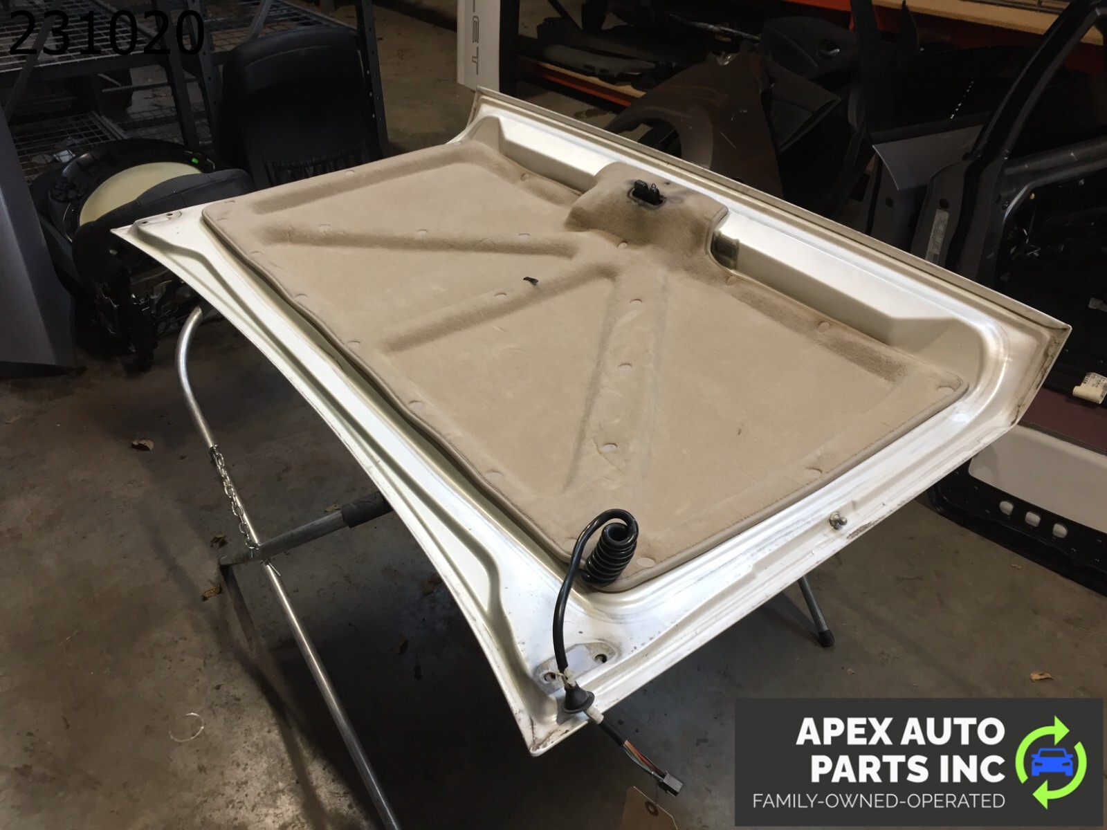 *LOCAL PICKUP* OEM 1990 Cadillac Allante TRUNK LID WHITE - Image 10