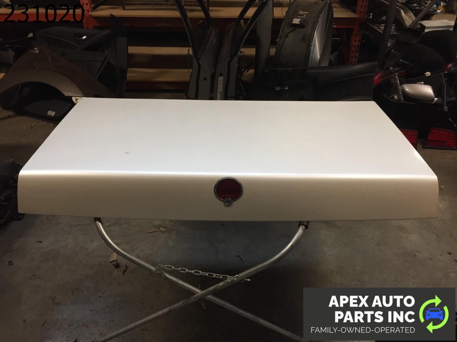 *LOCAL PICKUP* OEM 1990 Cadillac Allante TRUNK LID WHITE