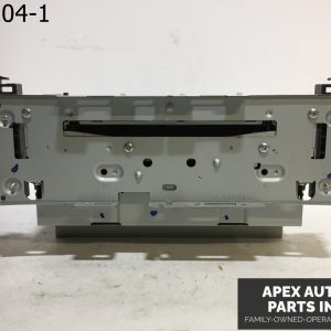 MERCEDES BENZ OEM W204 C300 C350 FRONT RADIO STEREO CD PLAYER HEADUNIT 08-11 5