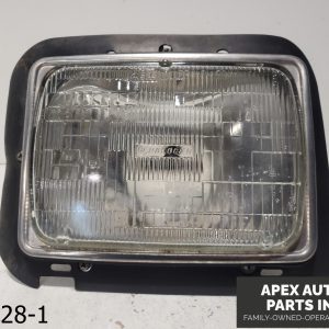 OEM 1984-1988 Ford Bronco ii 2 2.9L Passenger Right Headlight