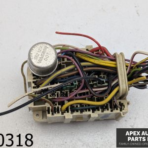 OEM 1985 Ford Crown Victoria 5.0L DASH INTERIOR FUSE RELAY JUNCTION BLOCK BOX