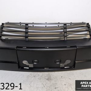 OEM 1989-1996 BMW 525i 2.5L Front Bumper Plastic Trim Center Grill Vent Grid