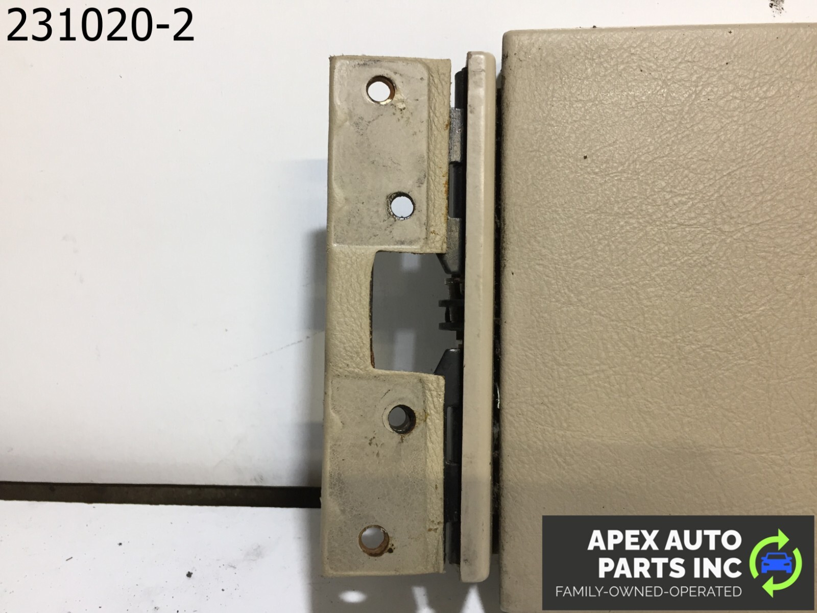 OEM 1990 Cadillac Allante Center Console Tan - Image 5