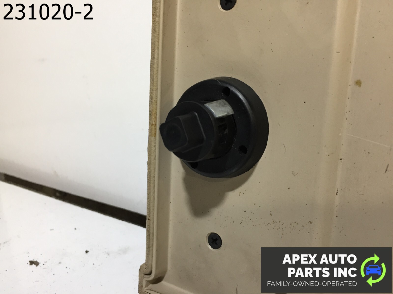 OEM 1990 Cadillac Allante Center Console Tan - Image 9