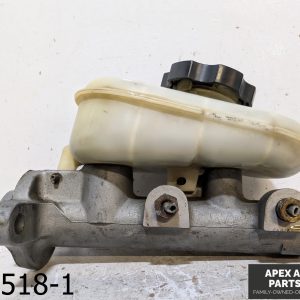 OEM 1993-1997 Pontiac Firebird 5.7L BRAKE MASTER CYLINDER w RESERVOIR