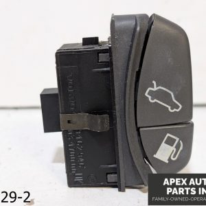 OEM 1998-2000 Volvo S70 2.4L FUEL DOOR AND TRUNK HATCH RELEASE SWITCH
