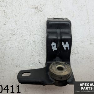 OEM 1998 Toyota Tacoma 2.4L RIGHT SIDE RADIATOR MOUNT SUPPORT BRACKET