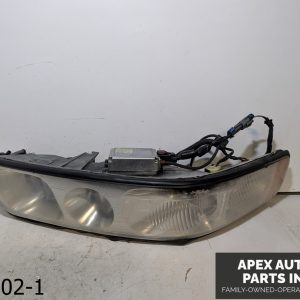 OEM 1999-2004 Cadillac Seville RIGHT PASSENGER HID XENON HEADLIGHT HEAD LIGHT