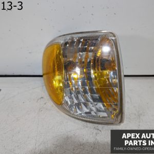 OEM 1999 Mercury Mountaineer 5L Right Passenger Side Headlight Lamp