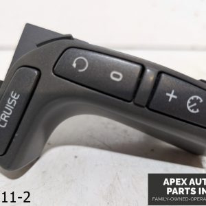 OEM 2001-2004 Volvo XC70 2.4L cruise control switch