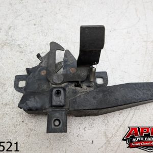 OEM 2002 Isuzu Trooper 3.5L front hood bonnet lock latch assembly