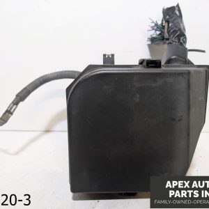 OEM 2003-2004 Infiniti M45 4.5L Engine Bay Relay Junction Block Housing Cover