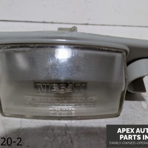 OEM 2003-2004 Infiniti M45 4.5L LICENSE PLATE LIGHT LAMP