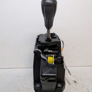 OEM 2003-2006 Volvo XC90 2.9L center console GEARSHIFT shifter