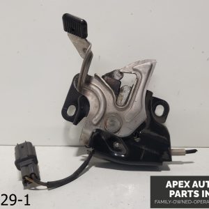 OEM 2004-2006 Acura TL 3.2L Hood Latch Lock Unit 74120-SEP-A01
