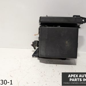 OEM 2004-2011 Mitsubishi Endeavor 3.8L Fuse Box Engine Compartment