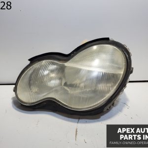OEM 2004 Mercedes C240 Front Left Driver Side Headlight Lamp Halogen OEM
