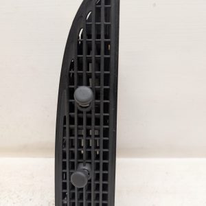 OEM 2004 Saab 9-3 2.0L  Center Dash Air Vent Silver Knob AC Heater Trim Panel