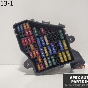 OEM 2004 Volkswagen Passat 1.8L Under Hood Junction Fuse Box