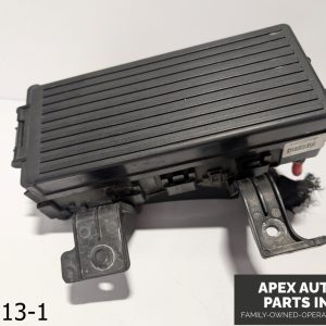 OEM 2005-2007 Lincoln Zephyr 3.5L Fuse Box