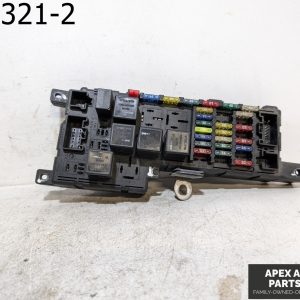 OEM 2005 Volvo S80  UNDER HOOD FUSE JUNCTION BOX BLOCK RELAY PANEL
