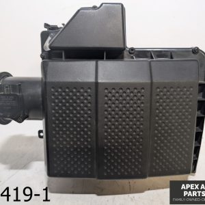 OEM 2006-2009 Land Rover LR3 4.4L AIR INTAKE MUFFLER AIR FILTER BOX CLEANER