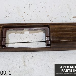 OEM 2006-2015 Land Rover LR2 Front Left Dash Headlight Switch Bezel Cover Trim