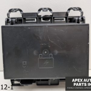 OEM 2007-2009 Saturn Aura Hybrid 2.4L FUSE RELAY BOX W/FOG