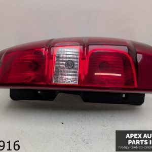 OEM 2007 Chevrolet Suburban 5.7L Passenger Right Tail Light