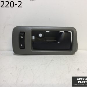 OEM 2007 Ford Mustang Interior Door Handle Front Passenger Side