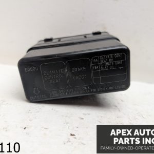 OEM 2007 Infiniti M35 3.5L Engine Fuse Box Climate Control Fuse