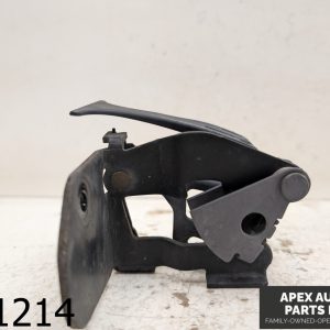 OEM 2007 Mercedes C280 3.0L Hood Latch