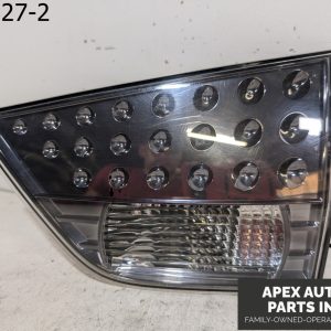 OEM 2007 Mitsubishi Outlander 3.0L INNER TAIL LIGHT RIGHT PASSENGER SIDE
