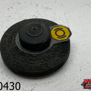 OEM 2007 Toyota Prius 1.5L Hybrid Brake Fluid Reservoir Cap Lid
