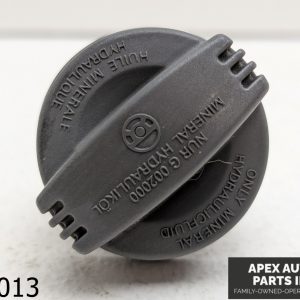 OEM 2008-2010 Audi A8 4.2L Steering Fluid Cap
