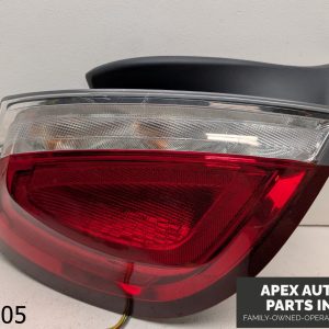 OEM 2009-2012 Lincoln MKS DRIVER LEFT SIDE BRAKE STOP TAIL LIGHT LAMP ASSEMBLY