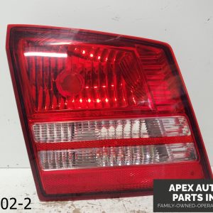 OEM 2009-2020 Dodge Journey 2.4L DRIVER LEFT LID LIFTGATE TAILLIGHT LAMP